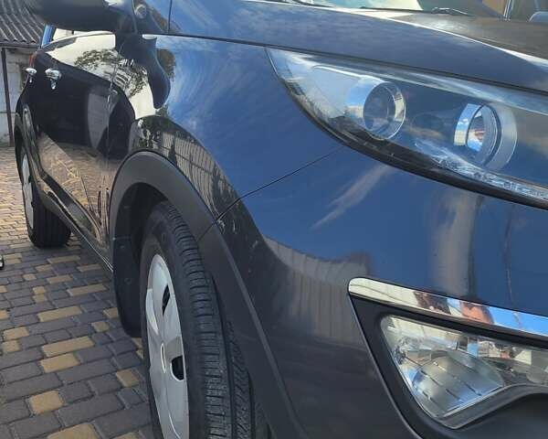 Сірий Кіа Sportage, об'ємом двигуна 2 л та пробігом 138 тис. км за 14200 $, фото 1 на Automoto.ua