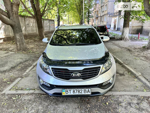 Сірий Кіа Sportage, об'ємом двигуна 1.7 л та пробігом 115 тис. км за 13250 $, фото 1 на Automoto.ua