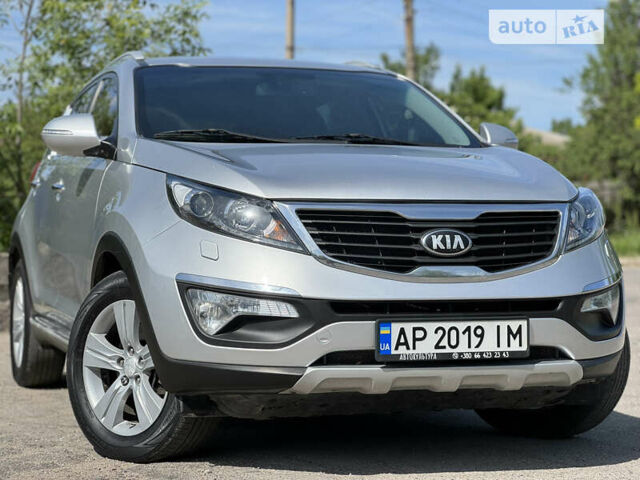 Серый Киа Sportage, объемом двигателя 1.7 л и пробегом 130 тыс. км за 11600 $, фото 1 на Automoto.ua