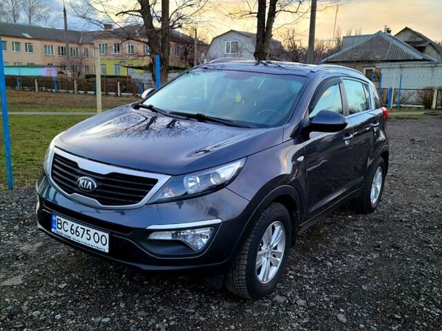 Сірий Кіа Sportage, об'ємом двигуна 2 л та пробігом 135 тис. км за 12500 $, фото 1 на Automoto.ua