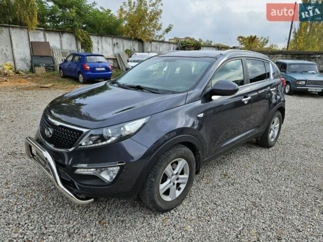 Серый Киа Sportage, объемом двигателя 1.6 л и пробегом 126 тыс. км за 12800 $, фото 1 на Automoto.ua
