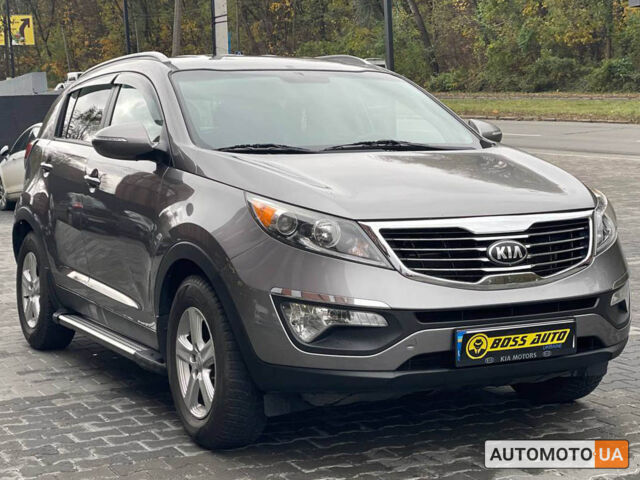 Сірий Кіа Sportage, об'ємом двигуна 2.4 л та пробігом 137 тис. км за 13600 $, фото 1 на Automoto.ua