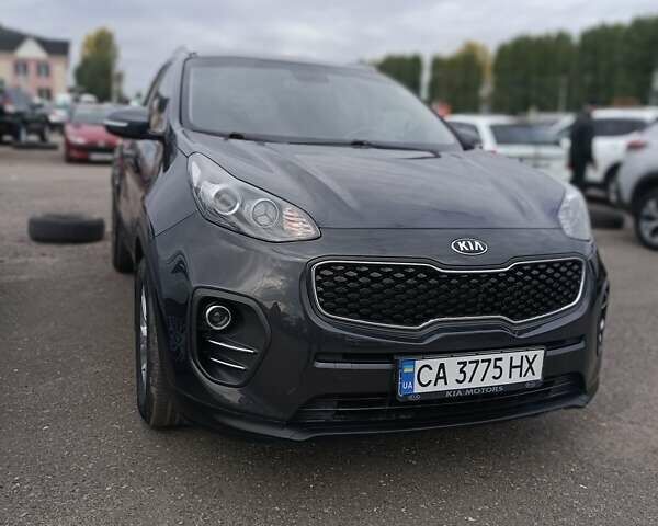 Кіа Sportage 2017 у Черкасах на Automoto.ua Сірий Кіа Sportage, об'ємом двигуна 1.69 л та пробігом 150 тис. км за 17100 $, фото 1 на Automoto.ua