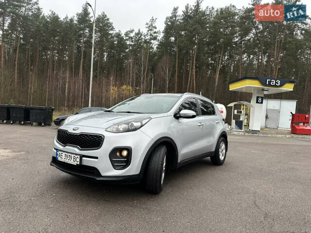 Сірий Кіа Sportage, об'ємом двигуна 1.69 л та пробігом 160 тис. км за 15900 $, фото 1 на Automoto.ua