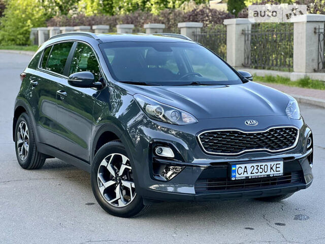 Сірий Кіа Sportage, об'ємом двигуна 1.59 л та пробігом 61 тис. км за 18900 $, фото 1 на Automoto.ua