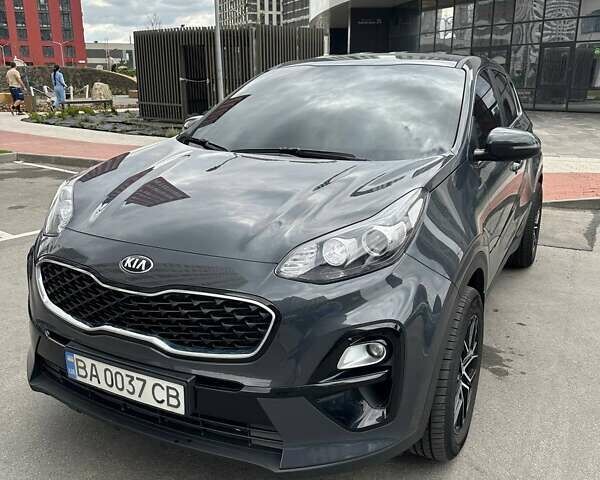 Серый Киа Sportage, объемом двигателя 1.59 л и пробегом 65 тыс. км за 17900 $, фото 1 на Automoto.ua