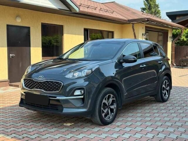 Серый Киа Sportage, объемом двигателя 2 л и пробегом 136 тыс. км за 15000 $, фото 1 на Automoto.ua