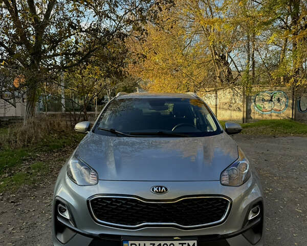 Сірий Кіа Sportage, об'ємом двигуна 1.6 л та пробігом 51 тис. км за 22500 $, фото 1 на Automoto.ua