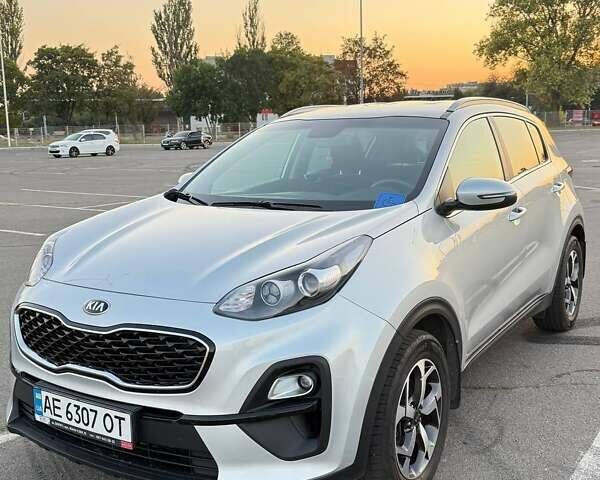 Серый Киа Sportage, объемом двигателя 1.6 л и пробегом 87 тыс. км за 20100 $, фото 1 на Automoto.ua