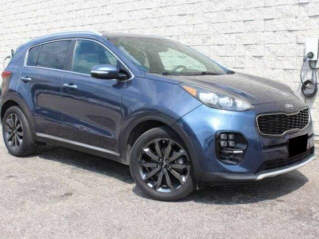 Киа Sportage 2018 в Черновцах на Automoto.ua Синий Киа Sportage, объемом двигателя 2.4 л и пробегом 67 тыс. км за 8500 $, фото 1 на Automoto.ua