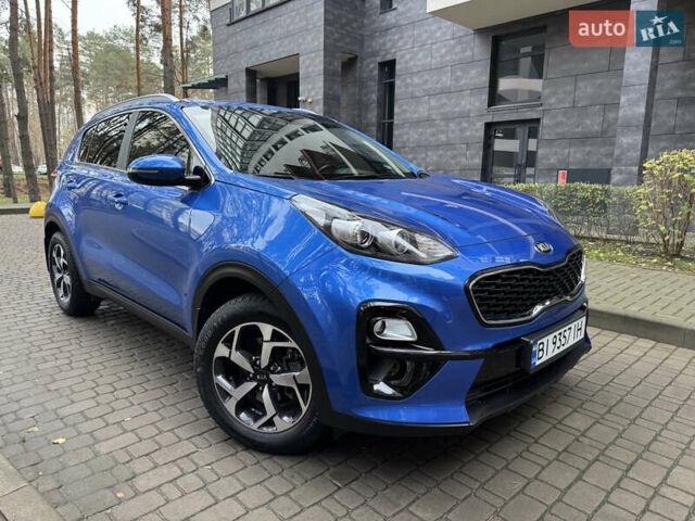 Синий Киа Sportage, объемом двигателя 1.6 л и пробегом 111 тыс. км за 17200 $, фото 1 на Automoto.ua