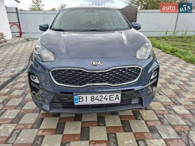 Синий Киа Sportage, объемом двигателя 1.6 л и пробегом 121 тыс. км за 17000 $, фото 1 на Automoto.ua