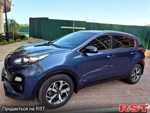 Синий Киа Sportage, объемом двигателя 1.6 л и пробегом 147 тыс. км за 21300 $, фото 1 на Automoto.ua