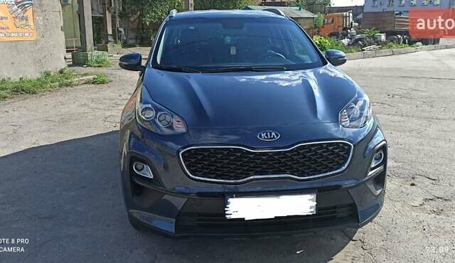 Синий Киа Sportage, объемом двигателя 1.6 л и пробегом 42 тыс. км за 20100 $, фото 1 на Automoto.ua