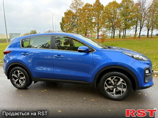 Киа Sportage 2021 в Киеве на Automoto.ua Синий Киа Sportage, объемом двигателя 1.6 л и пробегом 20 тыс. км за 17000 $, фото 1 на Automoto.ua