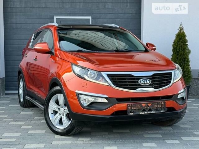 Оранжевый Киа Sportage, объемом двигателя 0 л и пробегом 260 тыс. км за 13699 $, фото 1 на Automoto.ua