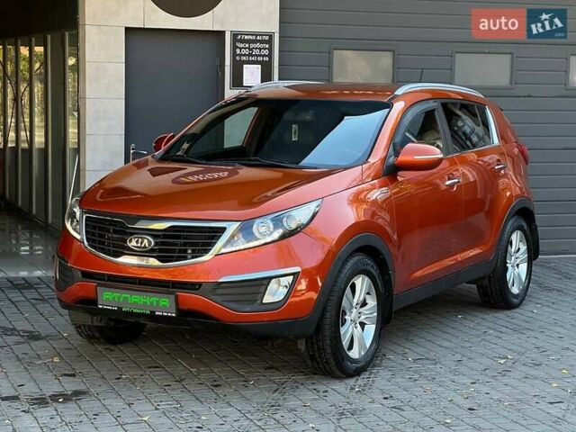 Оранжевый Киа Sportage, объемом двигателя 2 л и пробегом 190 тыс. км за 11900 $, фото 1 на Automoto.ua
