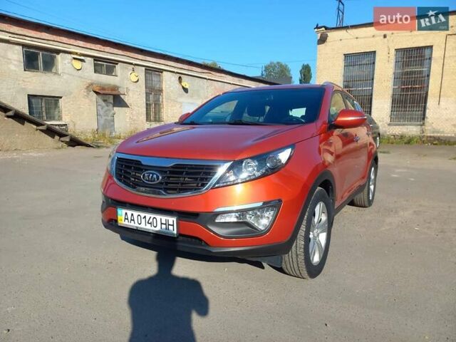Оранжевый Киа Sportage, объемом двигателя 2 л и пробегом 120 тыс. км за 12599 $, фото 1 на Automoto.ua