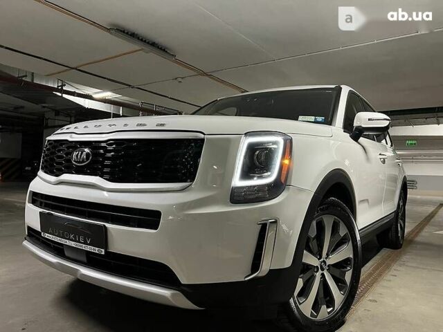 Кіа Telluride, об'ємом двигуна 3.8 л та пробігом 18 тис. км за 32300 $, фото 1 на Automoto.ua