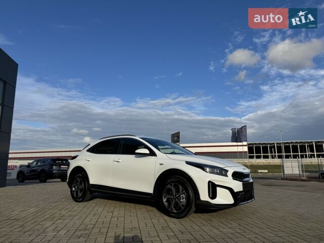 купить новое авто Киа XCeed 2025 года от официального дилера «Одеса-АВТО» Киа фото