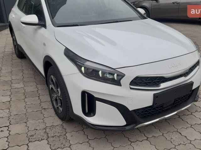 Киа XCeed 2025 в Днепре (Днепропетровске) на Automoto.ua Киа XCeed, объемом двигателя 1 л и пробегом 0 тыс. км за 27869 $, фото 1 на Automoto.ua
