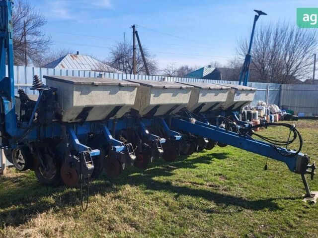 Кинзе 2000, объемом двигателя 0 л и пробегом 0 тыс. км за 14161 $, фото 1 на Automoto.ua