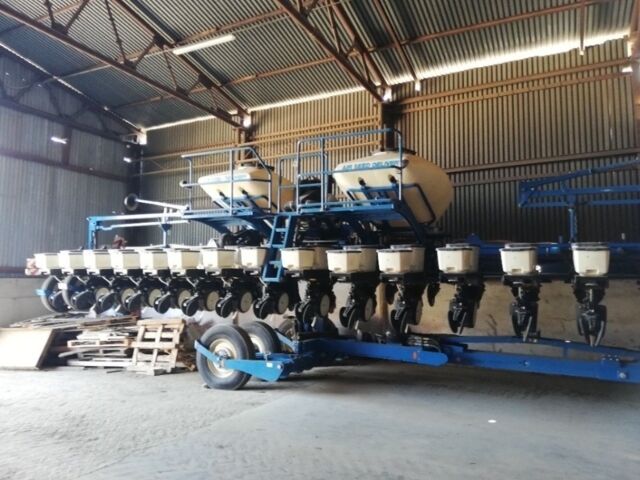 Кинзе 3600, объемом двигателя 0 л и пробегом 1 тыс. км за 95865 $, фото 1 на Automoto.ua