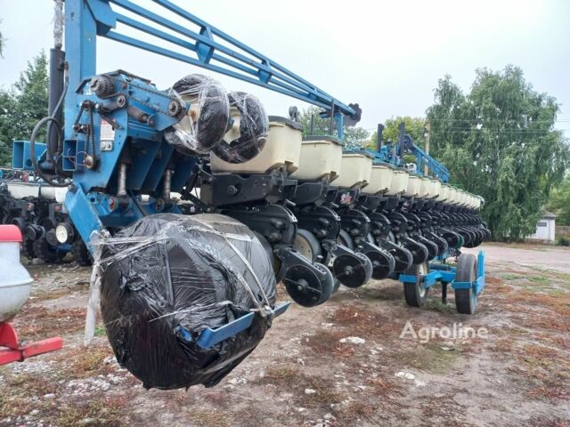 Синий Кинзе 3600, объемом двигателя 0 л и пробегом 0 тыс. км за 27000 $, фото 1 на Automoto.ua