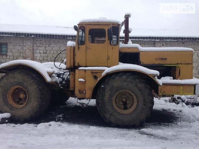 Помаранчевий Кіровець К-700, об'ємом двигуна 6 л та пробігом 5 тис. км за 5700 $, фото 1 на Automoto.ua