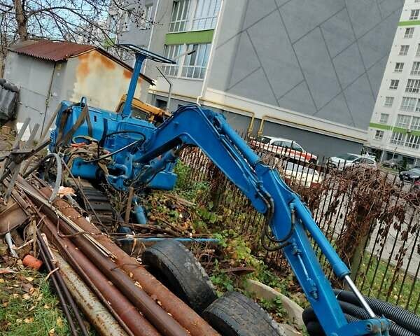 Кобелко 25SR, объемом двигателя 0 л и пробегом 10 тыс. км за 7200 $, фото 1 на Automoto.ua