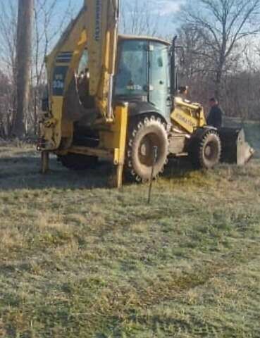 Желтый Коматсу ВБ, объемом двигателя 4.48 л и пробегом 1 тыс. км за 75000 $, фото 1 на Automoto.ua