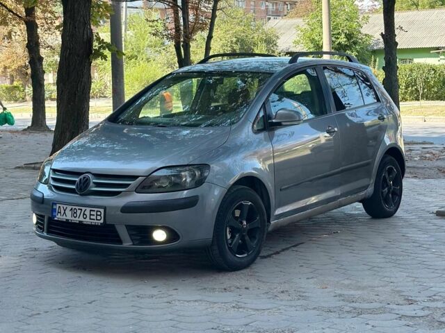 Черный Кроне СД, объемом двигателя 0 л и пробегом 0 тыс. км за 14000 $, фото 1 на Automoto.ua