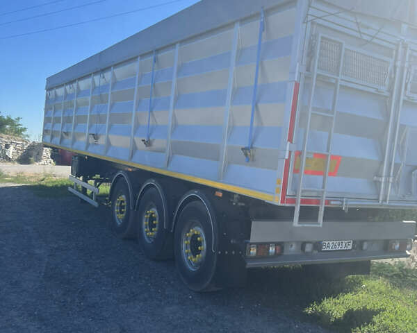 Сірий Кроне СД, об'ємом двигуна 0 л та пробігом 400 тис. км за 32000 $, фото 1 на Automoto.ua