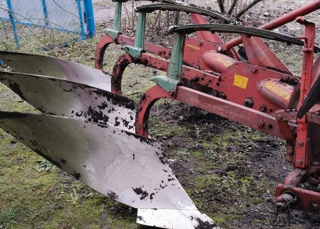 Червоний Квернеланд Stenomat, об'ємом двигуна 0 л та пробігом 0 тис. км за 2800 $, фото 1 на Automoto.ua