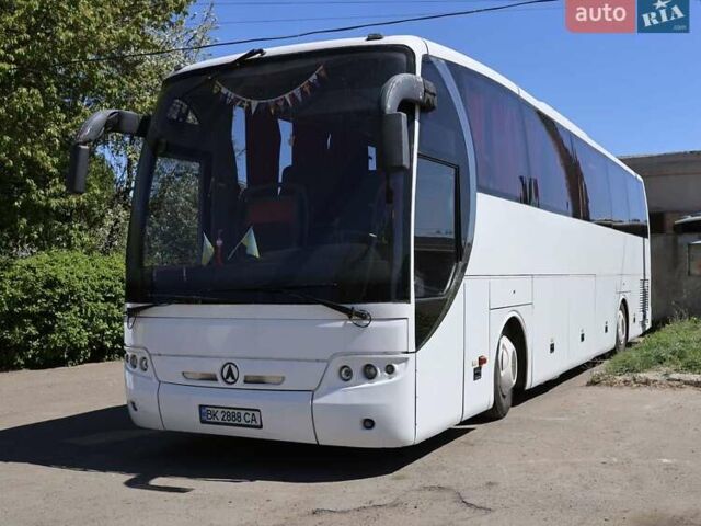 Білий ЛАЗ НЕОЛАЗ, об'ємом двигуна 7.15 л та пробігом 150 тис. км за 15800 $, фото 1 на Automoto.ua