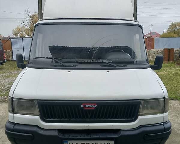 Белый ЛДВ Конвой, объемом двигателя 2.4 л и пробегом 250 тыс. км за 3700 $, фото 1 на Automoto.ua