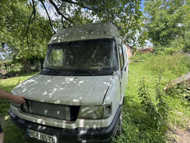 Білий ЛДВ Конвой, об'ємом двигуна 2.4 л та пробігом 10 тис. км за 1699 $, фото 1 на Automoto.ua