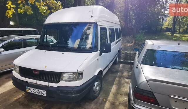 Белый ЛДВ Конвой, объемом двигателя 2.4 л и пробегом 265 тыс. км за 2500 $, фото 1 на Automoto.ua