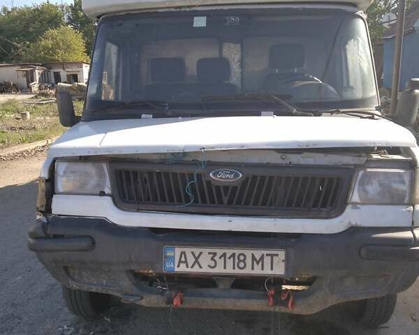 ЛДВ Конвой груз., объемом двигателя 2.4 л и пробегом 500 тыс. км за 1319 $, фото 1 на Automoto.ua