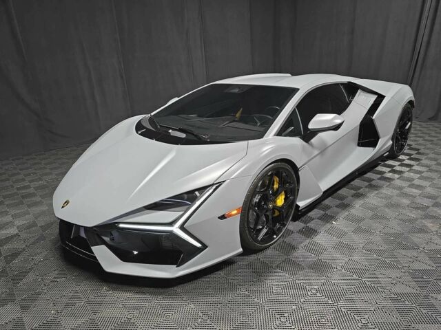 Серый Ламборджини Ревентон, объемом двигателя 6.5 л и пробегом 2 тыс. км за 709000 $, фото 1 на Automoto.ua