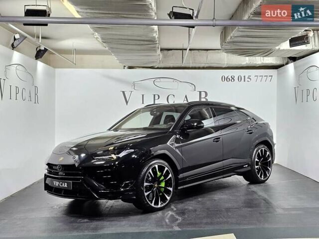 Черный Ламборджини Урус, объемом двигателя 0 л и пробегом 1 тыс. км за 468741 $, фото 1 на Automoto.ua