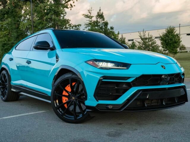 Синий Ламборджини Урус, объемом двигателя 4 л и пробегом 21 тыс. км за 72000 $, фото 1 на Automoto.ua