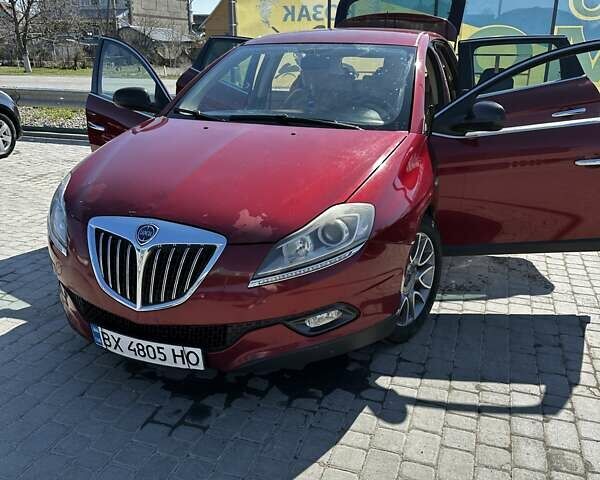 Червоний Лянча Delta, об'ємом двигуна 1.37 л та пробігом 270 тис. км за 5000 $, фото 1 на Automoto.ua