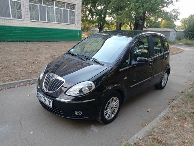 Чорний Лянча Musa, об'ємом двигуна 1.2 л та пробігом 165 тис. км за 5300 $, фото 1 на Automoto.ua