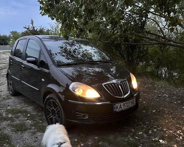 Черный Лянча Муса, объемом двигателя 1.37 л и пробегом 237 тыс. км за 2800 $, фото 1 на Automoto.ua