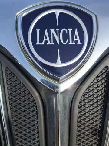 Коричневый Лянча Муса, объемом двигателя 1.37 л и пробегом 195 тыс. км за 3500 $, фото 1 на Automoto.ua