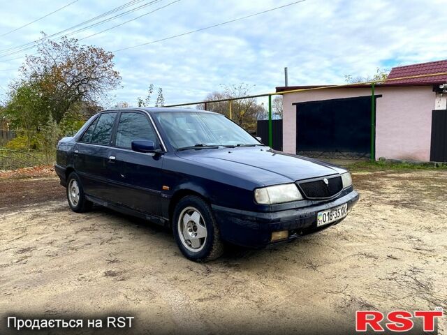 Лянча Тема, объемом двигателя 1.6 л и пробегом 0 тыс. км за 800 $, фото 1 на Automoto.ua