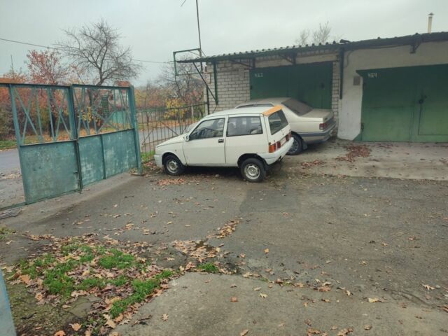 Белый Лянча У10, объемом двигателя 0 л и пробегом 100 тыс. км за 200 $, фото 1 на Automoto.ua