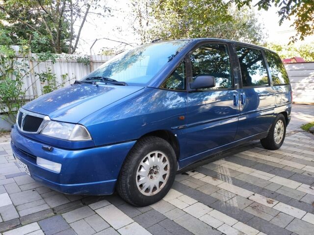 Синій Лянча Zeta, об'ємом двигуна 1.9 л та пробігом 250 тис. км за 3200 $, фото 1 на Automoto.ua
