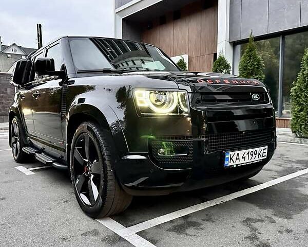 Черный Ленд Ровер Дефендер, объемом двигателя 3 л и пробегом 21 тыс. км за 84000 $, фото 1 на Automoto.ua